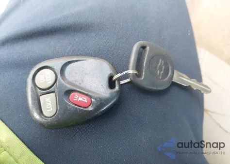 2002 Chevrolet Suburban K1500 from USA, damaged, VIN 3GNFK16Z02G204349